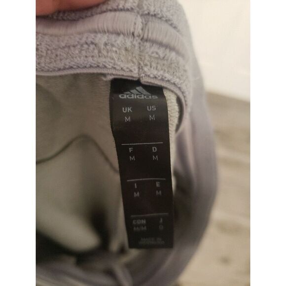 Joggers Adidas  Womens size medium - Picture 4 of 5